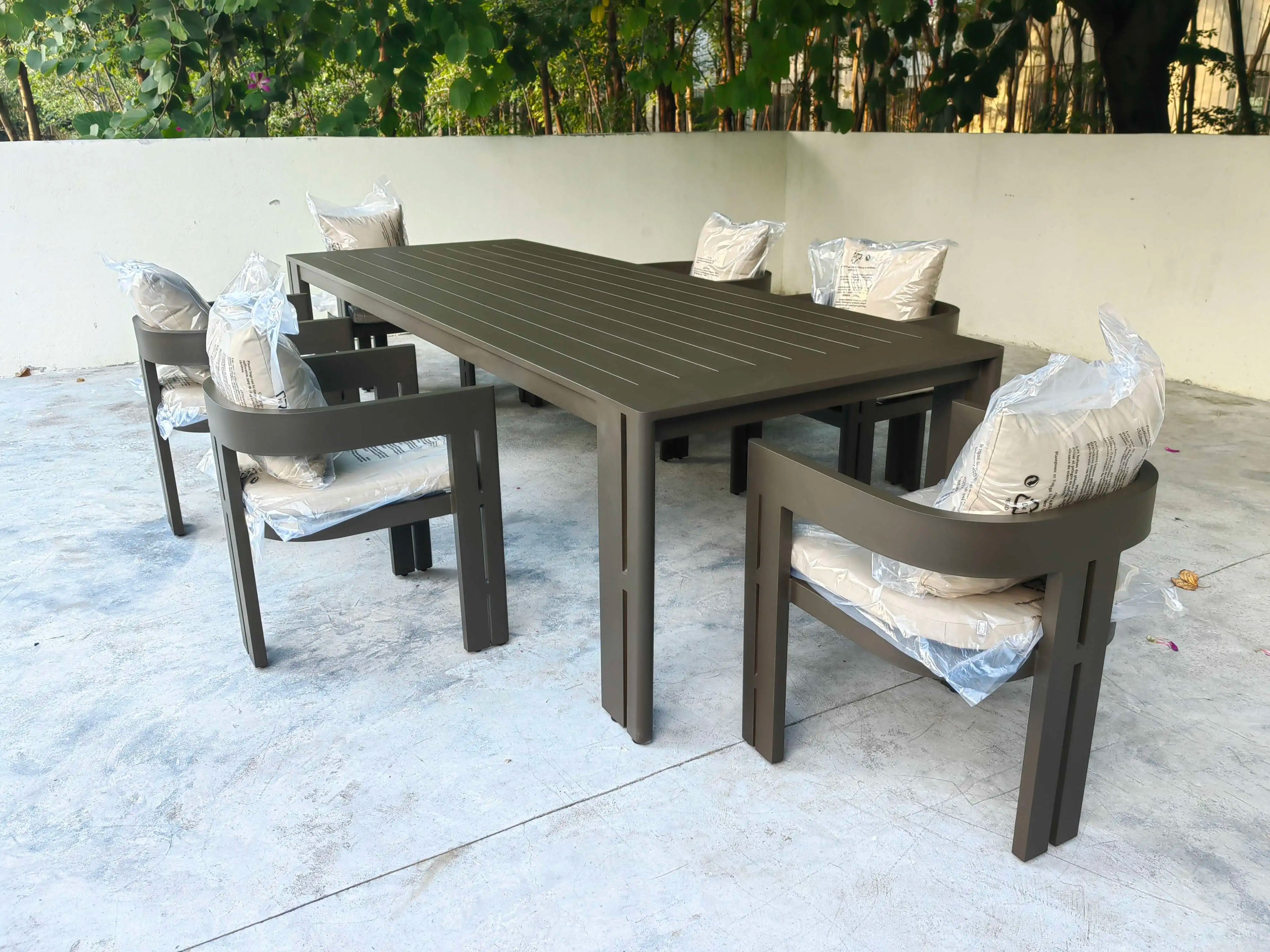 Architectural Outdoor Dining Table Contemporary Alfresco Outdoor Living Australia