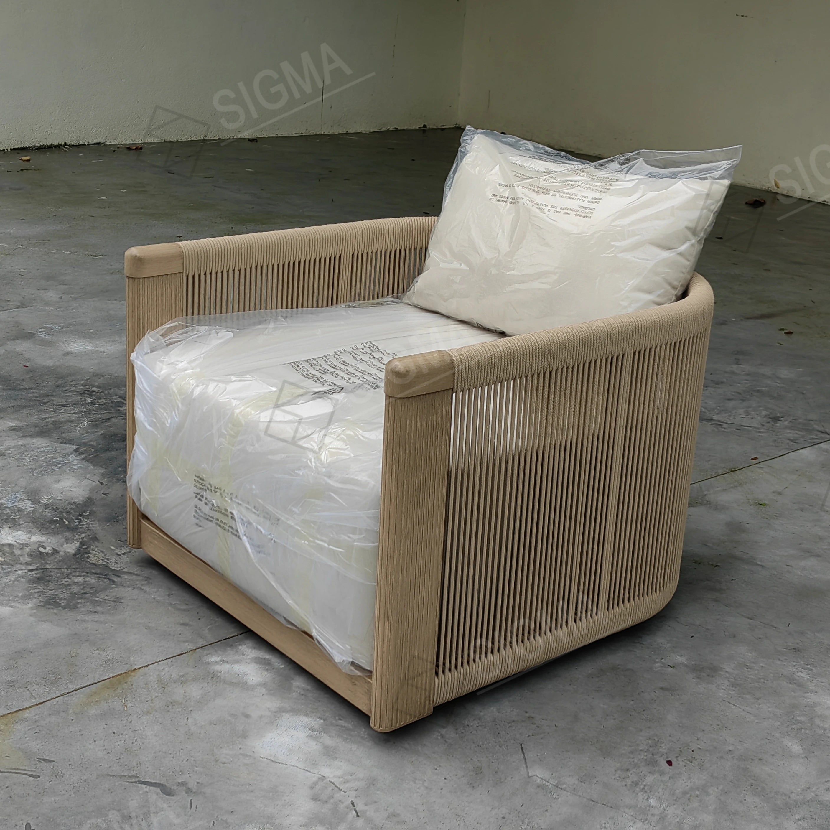 Custom Aluminium Outdoor Lounge Chair Sculptural Alfresco Outdoor Living Australia