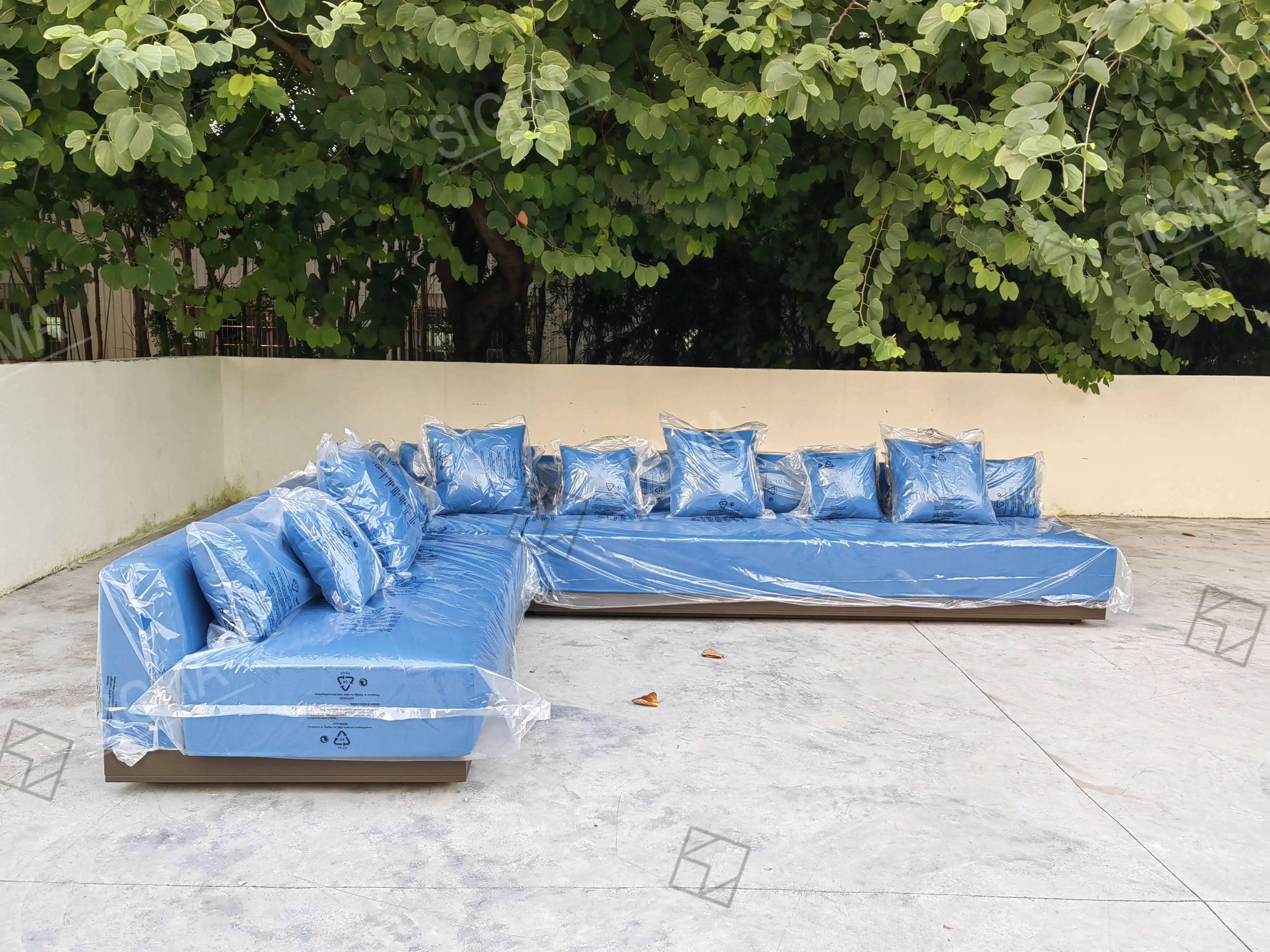 Custom Outdoor Furniture L-Shaped Garden Sofa Modern Modular Aluminum Alfresco Outdoor Living Australia