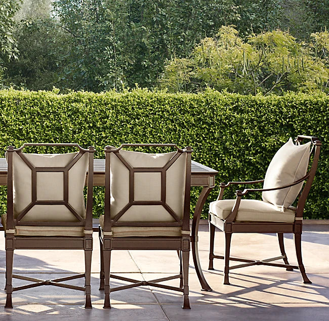 Custom Aluminum 8-Seat Outdoor Dining Set Contemporary Alfresco Outdoor Living