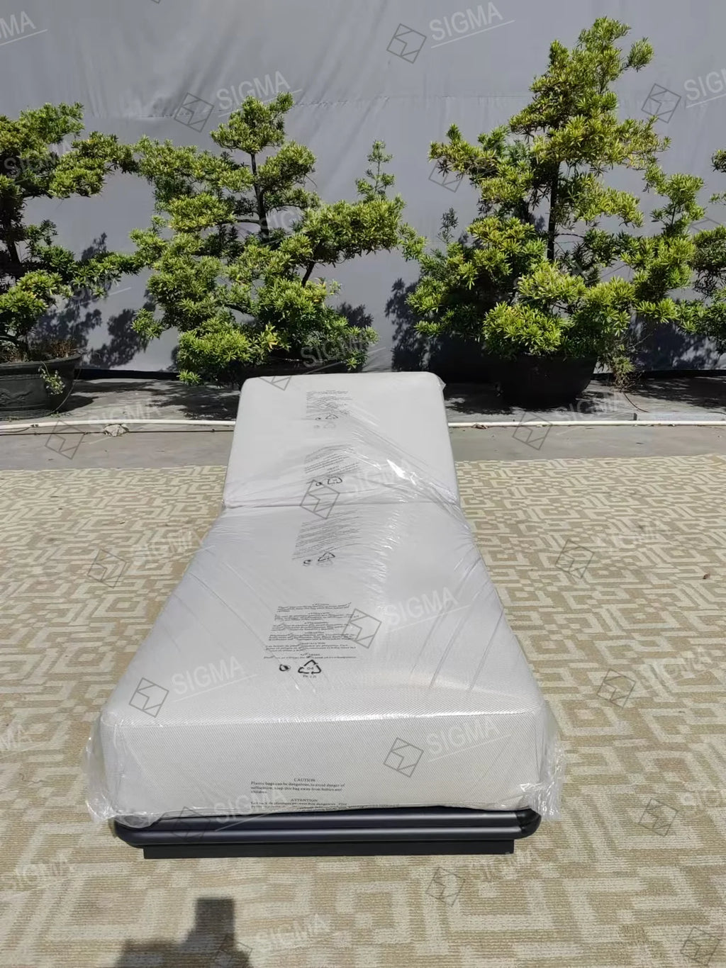 Designer Outdoor Furniture Sun Lounger Modern Alfresco Outdoor Living Australia