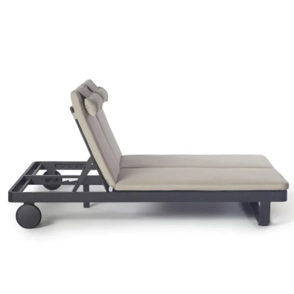 Custom Outdoor Sun Lounger Daybed Modern Architectural Alfresco Outdoor Living Australia