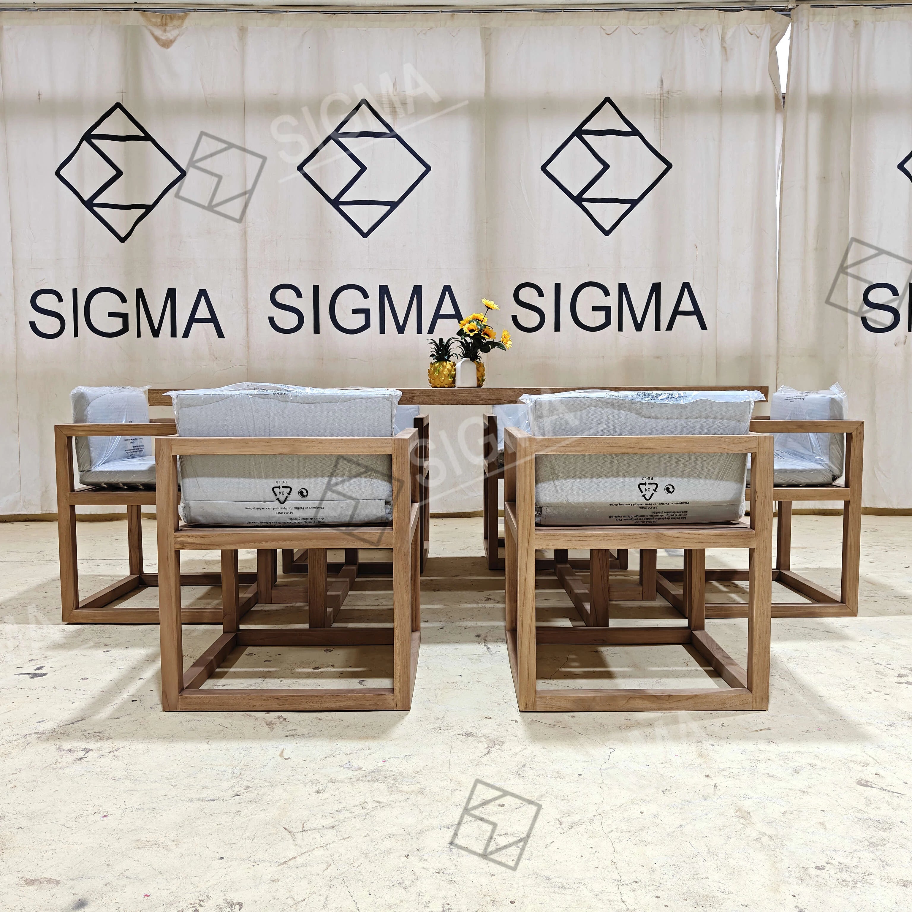 Custom Outdoor Furniture 6-Seater Teak Dining Set Alfresco Outdoor Living Australia