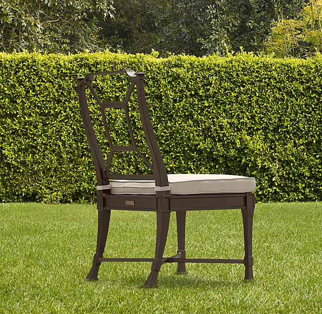 Custom Aluminum 8-Seat Outdoor Dining Set Contemporary Alfresco Outdoor Living