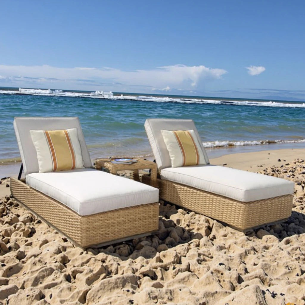 Custom Rattan Daybed Modern Rectangular Outdoor Furniture Alfresco Outdoor Living