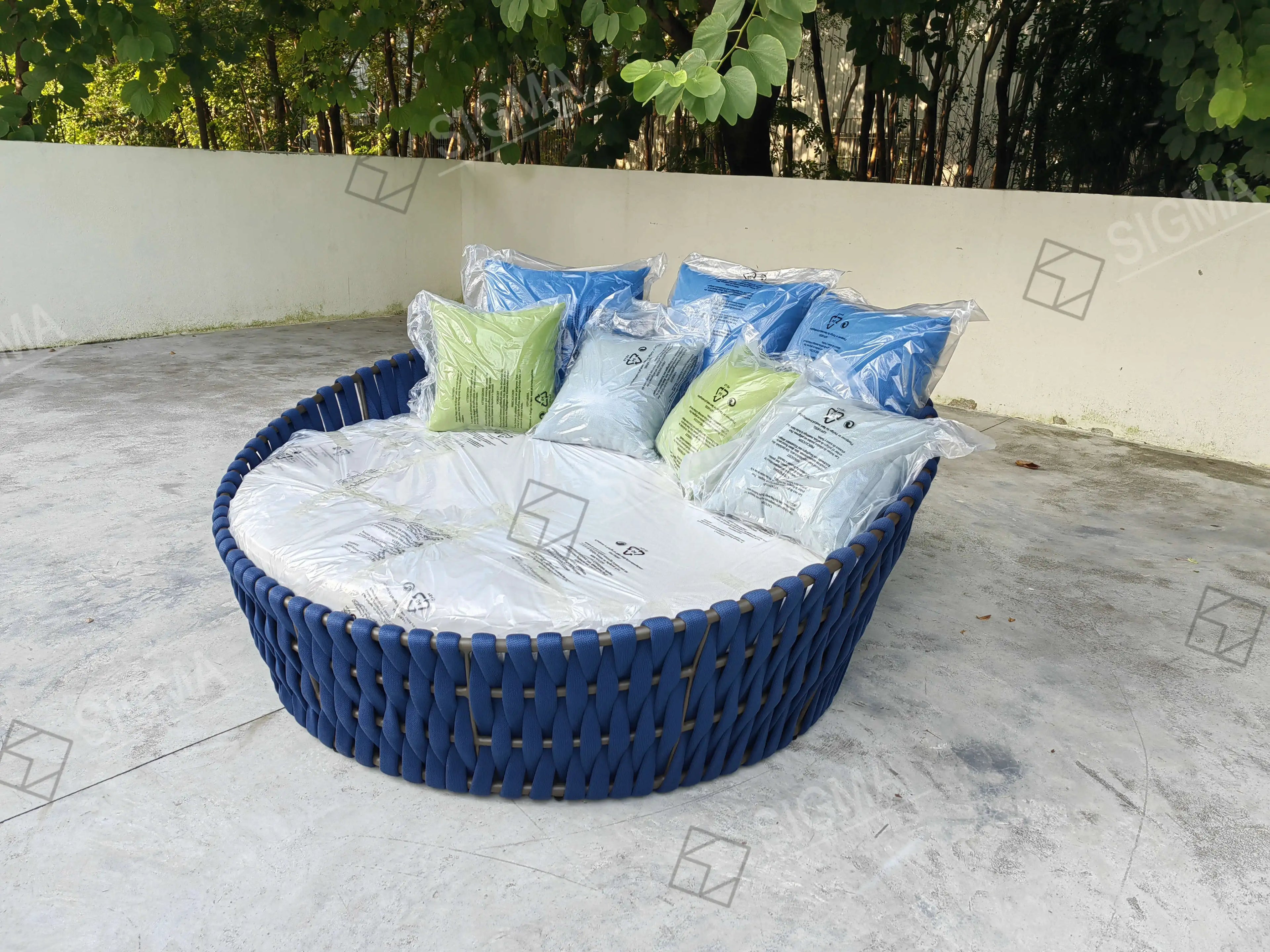 Custom Outdoor Furniture Aluminum Daybed Alfresco Outdoor Living Australia
