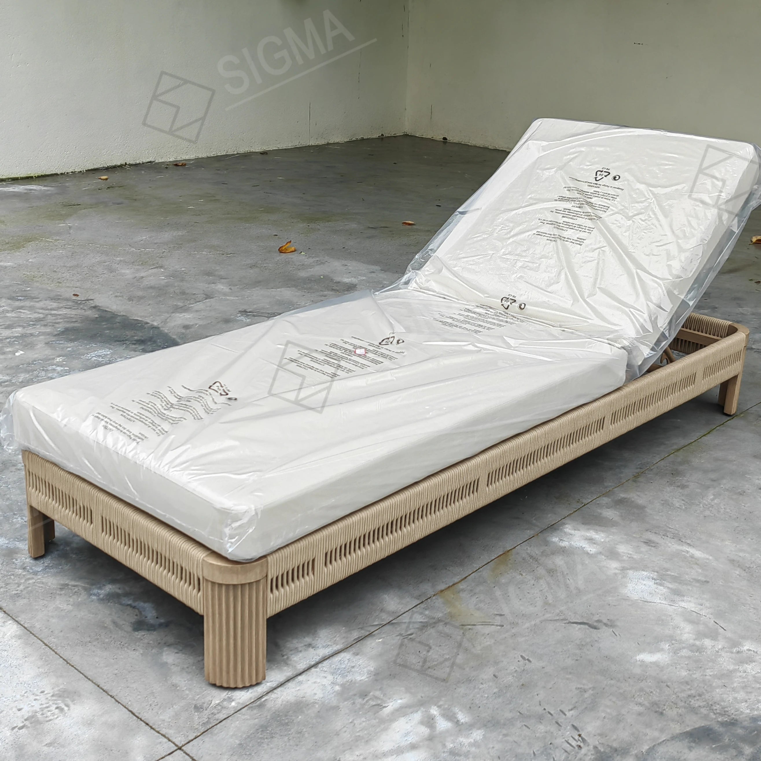 Custom Outdoor Furniture Sun Lounger Modern Handcrafted Rope Alfresco Outdoor Living Australia