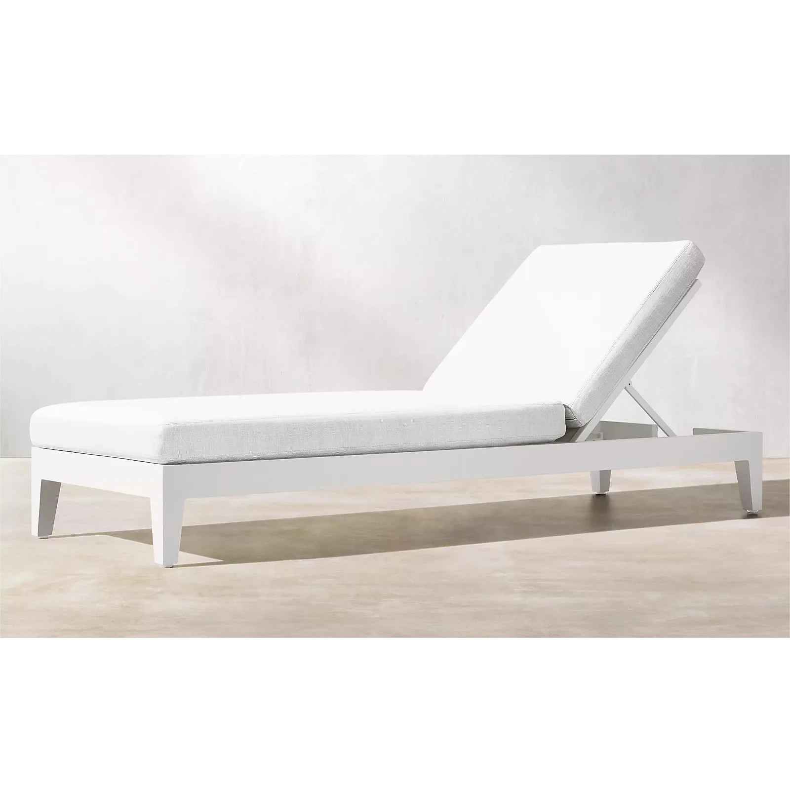 Custom Aluminum Sun Lounger Modern Alfresco Outdoor Living Australia