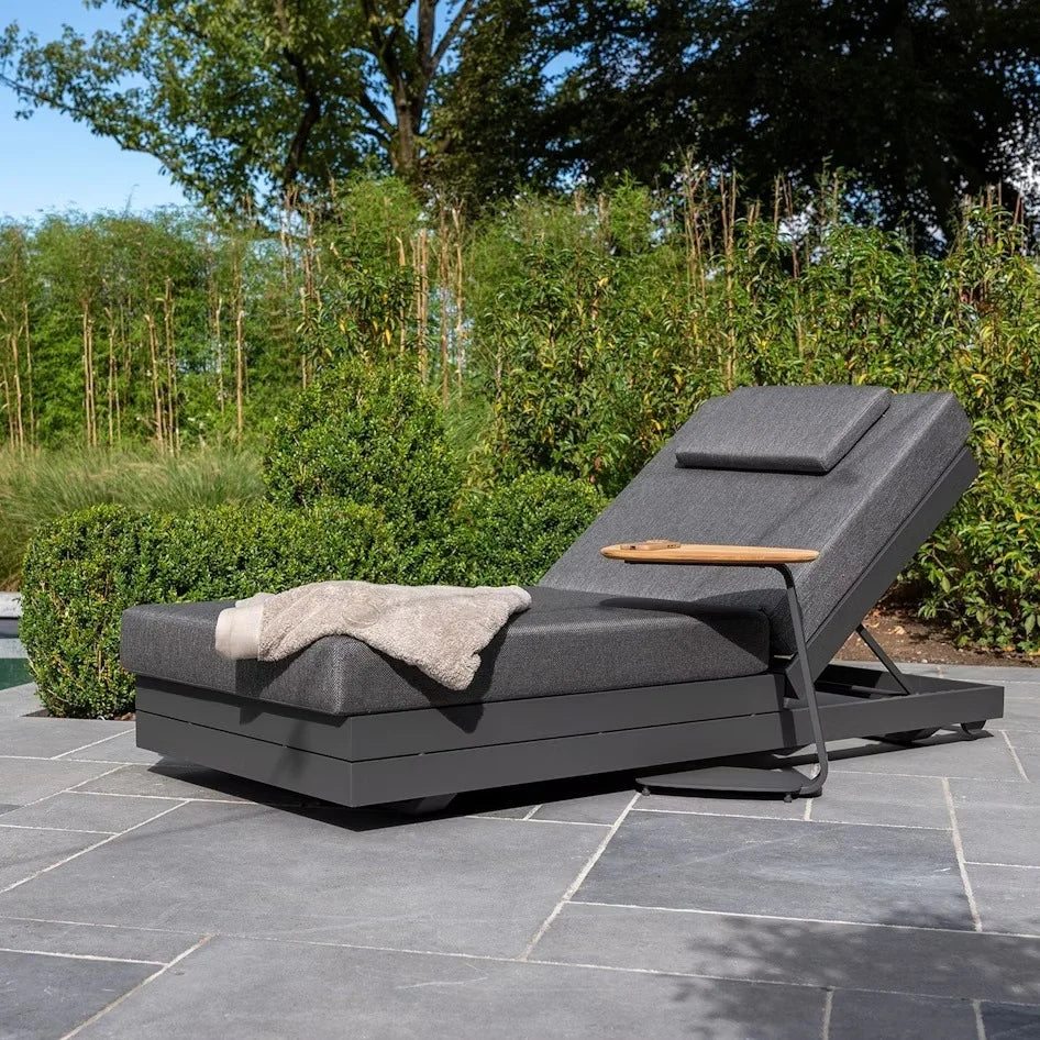Custom Outdoor Sun Lounger Minimalist Aluminum Alfresco Outdoor Living Australia