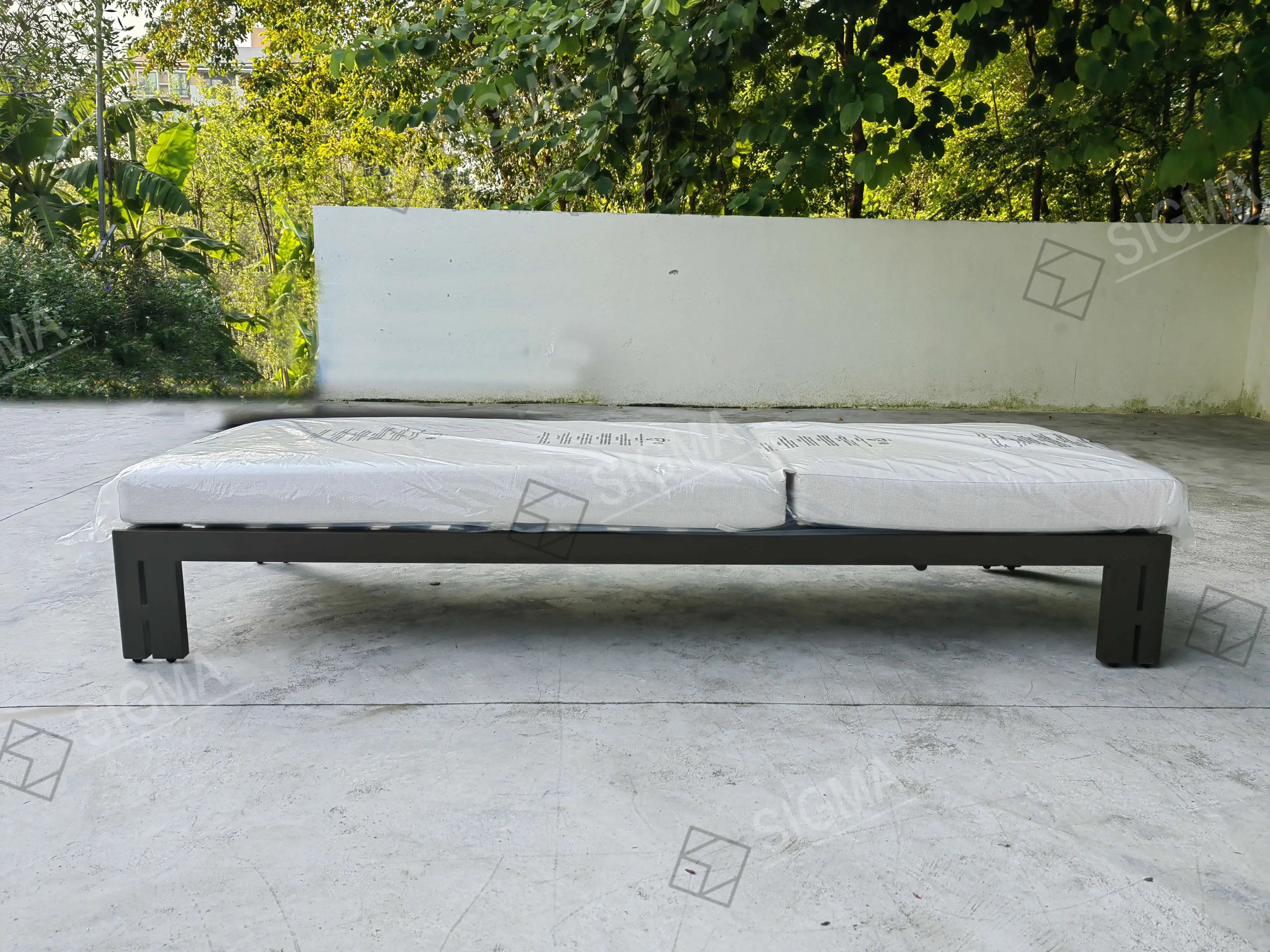Custom Outdoor Sun Lounger Modern Aluminum Design Alfresco Outdoor Living Australia