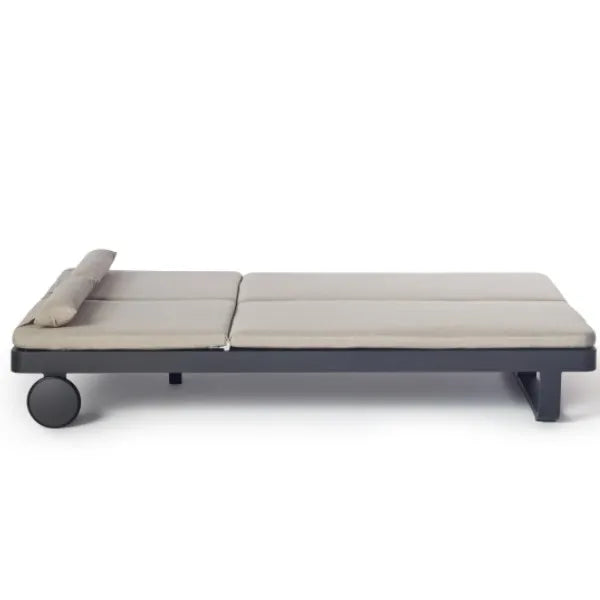 Custom Outdoor Sun Lounger Daybed Modern Architectural Alfresco Outdoor Living Australia