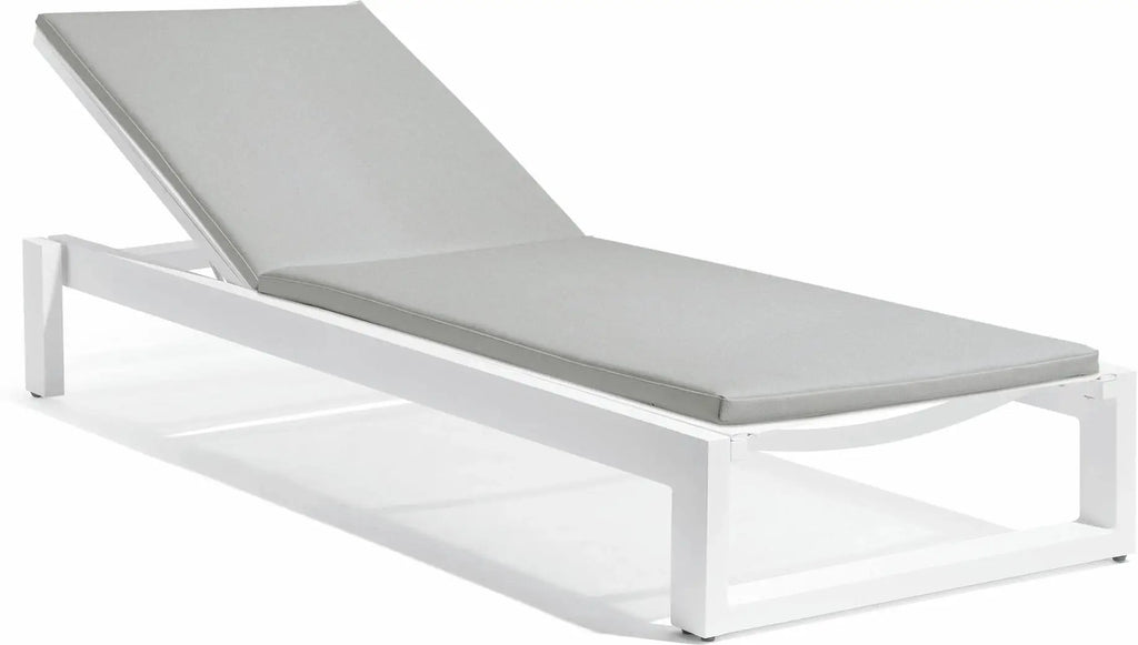 Designer Outdoor Furniture Sun Lounger Contemporary Alfresco Outdoor Living