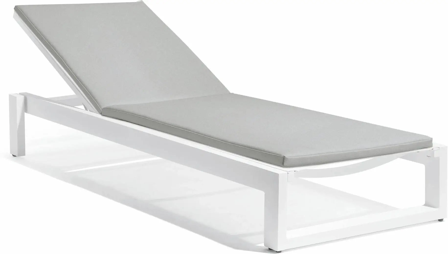 Designer Outdoor Furniture Sun Lounger Contemporary Alfresco Outdoor Living